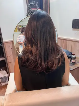 セミロング カラー HAIR BASE ZAWAWA所属・レイヤー/ブリーチ｜ 特殊パーマ/赤澤のヘアスタイル