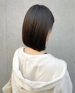 ミディアム Lien所属・marika/透明感 カラー/レイヤーのヘアスタイル