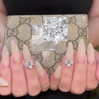 ネイル 🩰fein. hana🫧のネイルデザイン