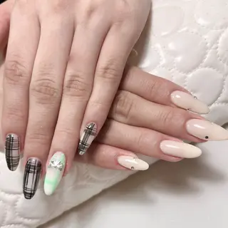 ネイル Twinkle Nail Kuboのネイルデザイン