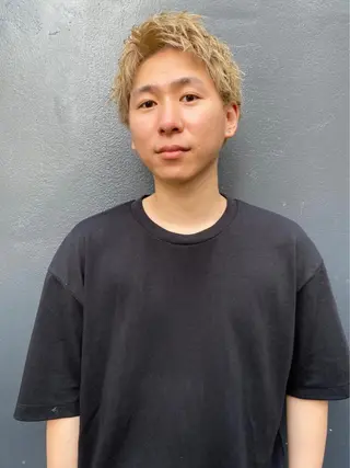 メンズ LATTE所属・𝑺𝒂𝒌𝒊 🩶マンツーマン施術のヘアスタイル