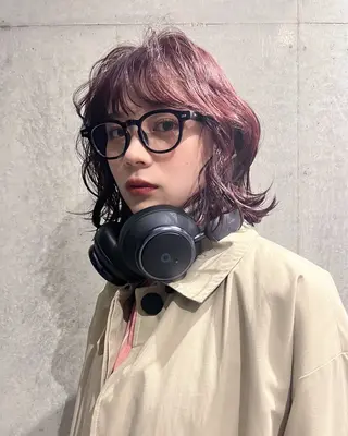 ミディアム レイヤー/ブリーチ ♥️【木坂 桃歌】のヘアスタイル