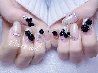 ネイル VIVIAN リサのネイルデザイン