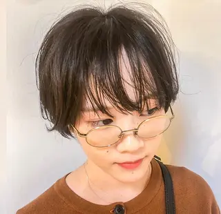 ショート カラー nessヤマサキ リュウタのヘアスタイル