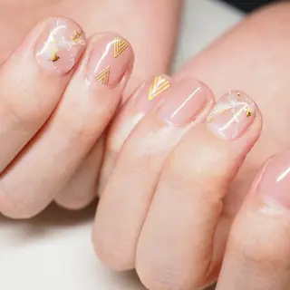 ショート 深爪を断らない スカルプ高評価店のネイルデザイン