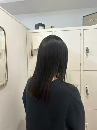 セミロング H女性専用サロン梅田所属・伊澤 紗弥のヘアスタイル