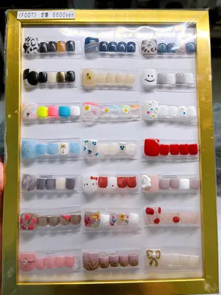 ネイル Lani🌈Nail Konatsuのネイルデザイン