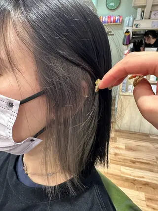 ショート カラー ボブ/インナーカラー ショート/佐野祥子のヘアスタイル