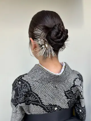 ロング ヘアアレンジ ducha所属・DUCHA Tomida naoのヘアスタイル