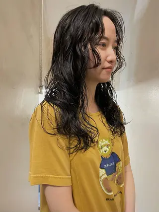 ロング パーマ 安部佑哉/ハイトーン /レイヤー/グランジのヘアスタイル