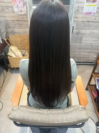 ロング 湯田 路子のヘアスタイル