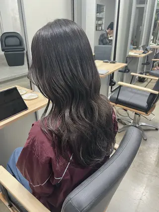 セミロング 荒川泰輝/オリーブ カラー/透明感カラーのヘアスタイル