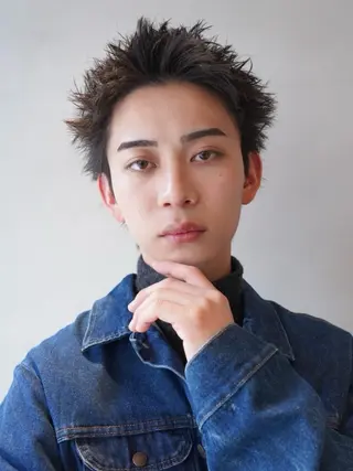 パーマ メンズ 豊崎 佑輔のヘアスタイル