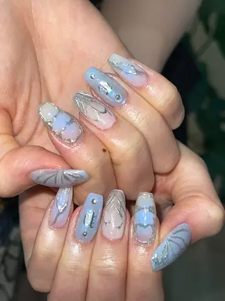 ネイル NES NAIL所属・さゆり￤推しキャラ ￤ロングネイル🩷のネイルデザイン