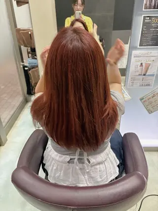 カラー Yoshida neiroのヘアスタイル