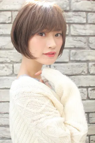 ショート カラー 羽田 ひろむのヘアスタイル