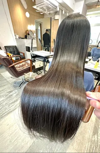 ロング ✨髪を傷ませない✨ 吉田ひじりのヘアスタイル