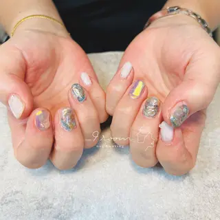 ネイル _9 room. Yoshimiのネイルデザイン