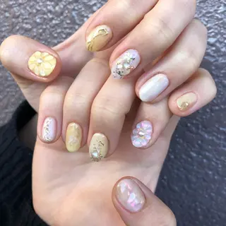 ロング カラー ヘアアレンジ キッズ ネイル マツエク・マツパ 福田 加奈のネイルデザイン