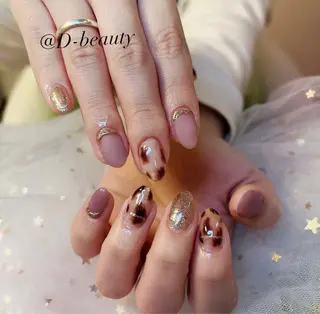 ネイル D-BEAUTY Nailsalonのネイルデザイン