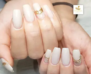 ネイル 完全予約制個室サロン Abundancesのネイルデザイン