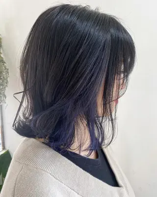ミディアム カラー フラム所属・WATANABE MISAKIのヘアスタイル