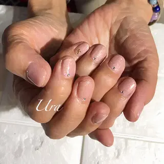 ネイル UrakoNail 《nail》のネイルデザイン