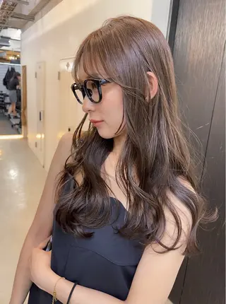 セミロング カラー AiM 大名　似合わせカットのヘアスタイル