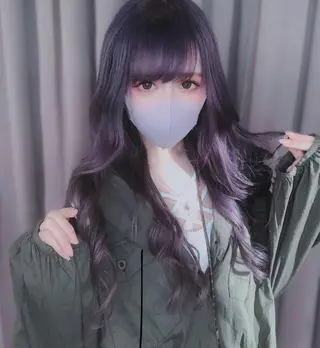 ロング LANDS officialのヘアスタイル