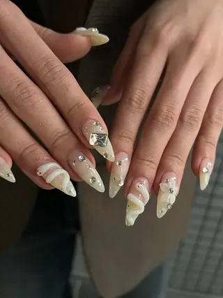 ネイル Hata nail 🎀個性派ニュアンスのネイルデザイン