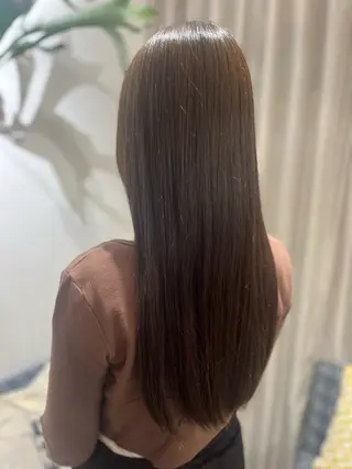 カラー 山本 寛大のヘアスタイル