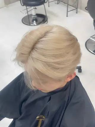 ミディアム カラー パーマ ヘアアレンジ メンズ キッズ レイヤー×ハイトーン / mihana🪐のヘアスタイル