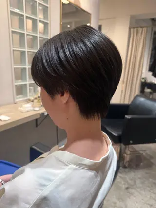 ショート 伊藤 まみのヘアスタイル
