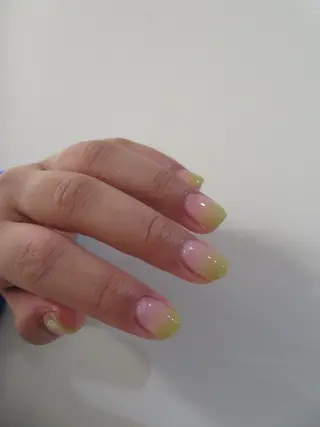 ネイル 市川 加奈子のネイルデザイン