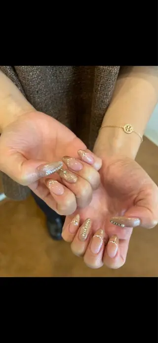 ネイル MAXKELLY福岡・天神店所属・Jo nailのネイルデザイン