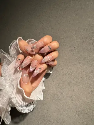 ネイル I-nailロング /ワンホン/キラキラのネイルデザイン