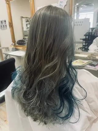 ロング カラー VOGUE LOGIC所属・ヴォーグロジック CHISAのヘアスタイル