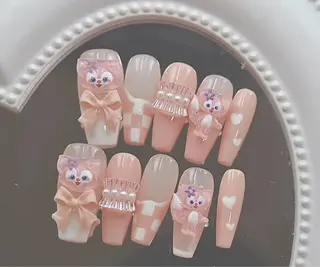 ネイル D-BEAUTY Nailsalonのネイルデザイン