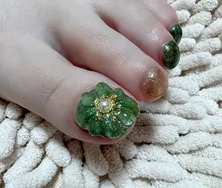 ネイル t. yoshizawaのネイルデザイン