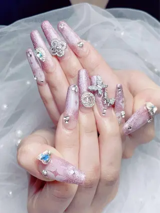 ネイル ネイルサロン lotusのネイルデザイン