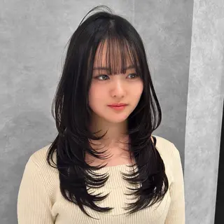 ロング カラー 🥇KEN /レイヤー/艶カラーのヘアスタイル