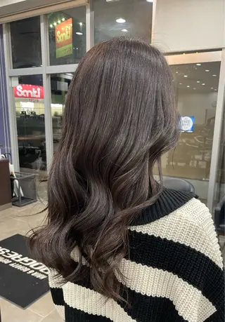 ロング PROGRESS Harukiのヘアスタイル