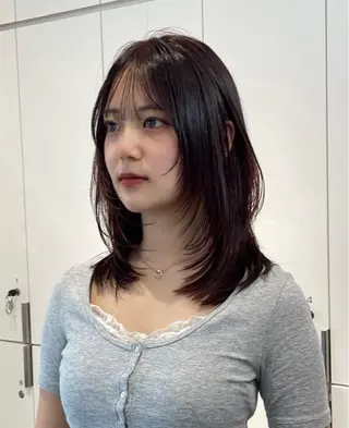 セミロング 石堂 菜々美／艶カラー🫧のヘアスタイル