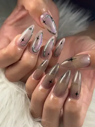 ネイル Nail Salon L'arc所属・💊大阪/心斎橋 moni🧠のネイルデザイン