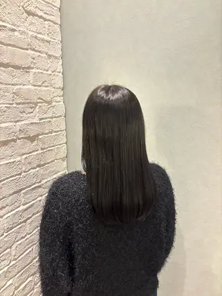 セミロング Rudder 牛嶋のヘアスタイル