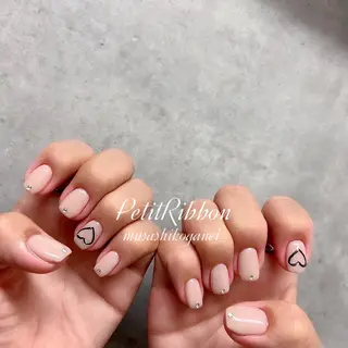 ネイル ネイルPetit Ribbonのネイルデザイン