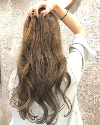 ロング カラー 川野 賢のヘアスタイル