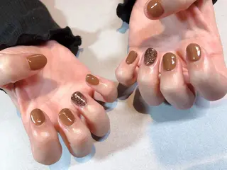 ネイル iiloo aromaworksのネイルデザイン