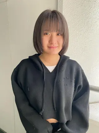 ショート カラー yiye 青山所属・無料カットモデル募集 🌱ひょうがのヘアスタイル