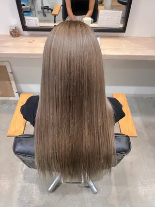 カラー 松崎 璃城のヘアスタイル